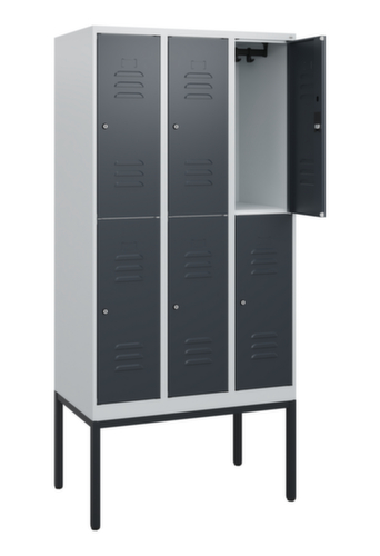 C+P Armoire vestiaire à deux niveaux Classic Plus, largeur de compartiment 300 mm  L