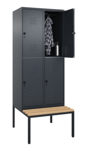 C+P Armoire vestiaire à deux niveaux Classic Plus avec banc, largeur de compartiment 400 mm  L