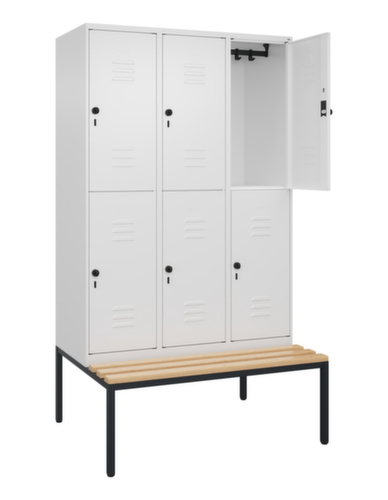 C+P Armoire vestiaire à deux niveaux Classic Plus avec banc, largeur de compartiment 400 mm  L