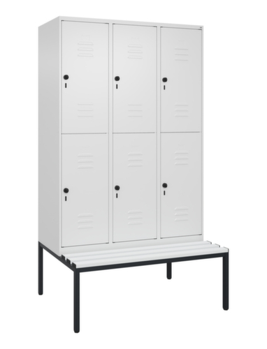 C+P Armoire vestiaire à deux niveaux Classic Plus avec banc, largeur de compartiment 400 mm