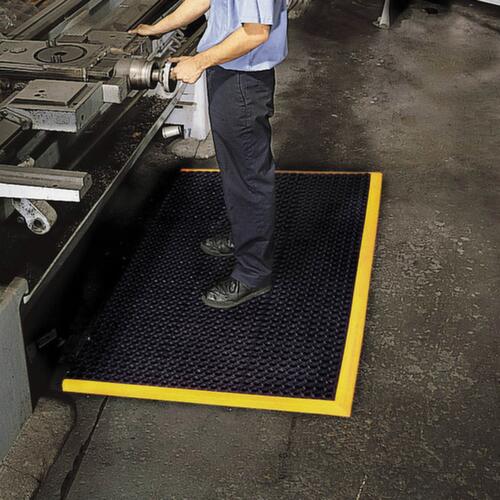 tapis anti-fatigue Groningen avec système de drainage, longueur x largeur 3150 x 970 mm  L